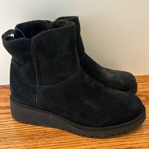 🖤 UGG Kristin Mini Wedge Boots - Black, Mismatched Sizes L:5 / R:5.5, New 🖤